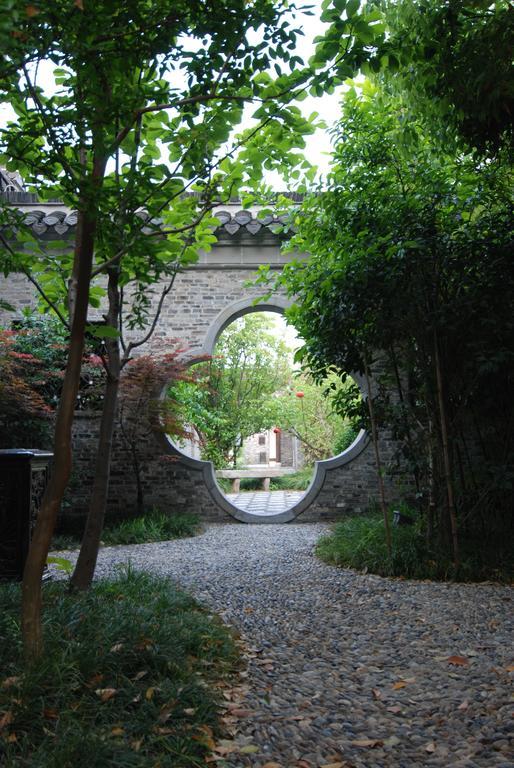 Yangzhou Centre And Residence Exterior photo